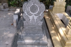 Nisan batu alam